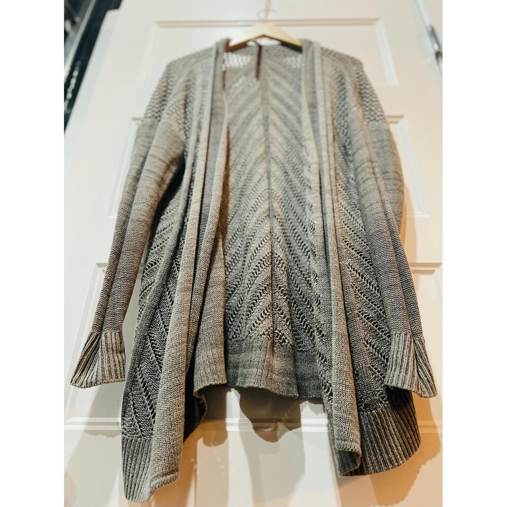 Leo & Nicole XL Open-Knit Cardigan - Neutral Gray